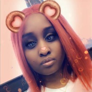 Meet your Posher, Hope